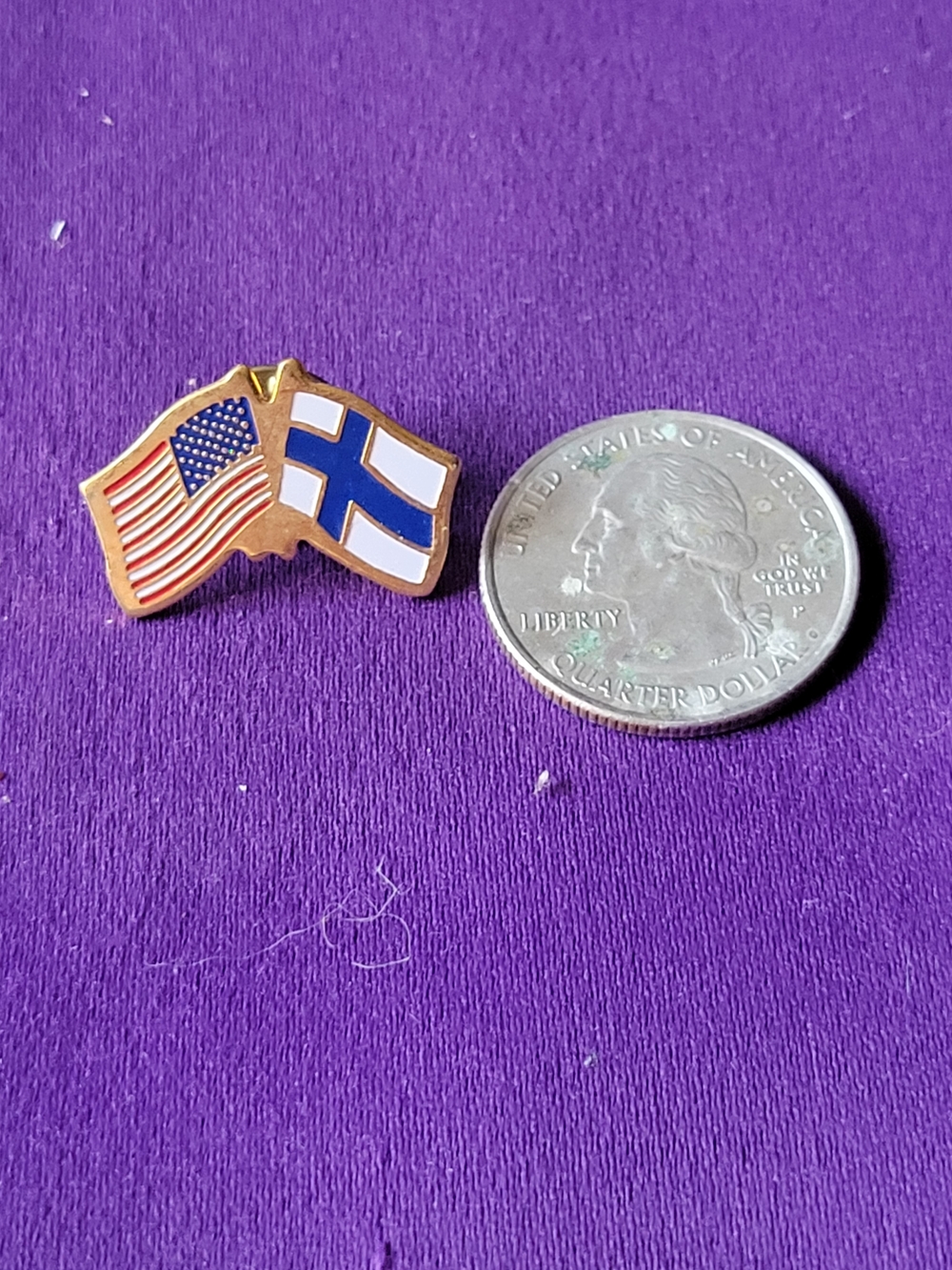 Finland USA Pin Vintage